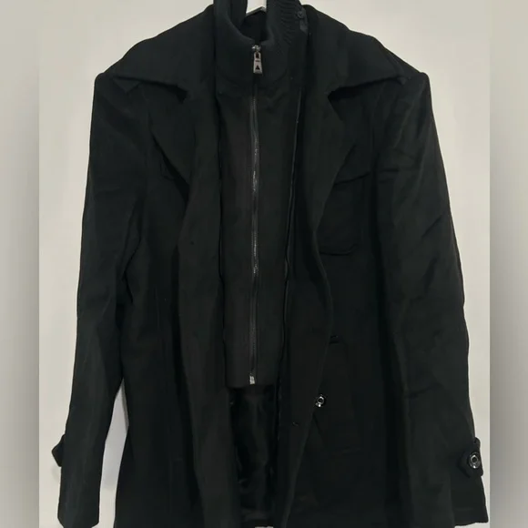 Men’s Wool/Polyester Blend Black Coat - Picture 3 of 15